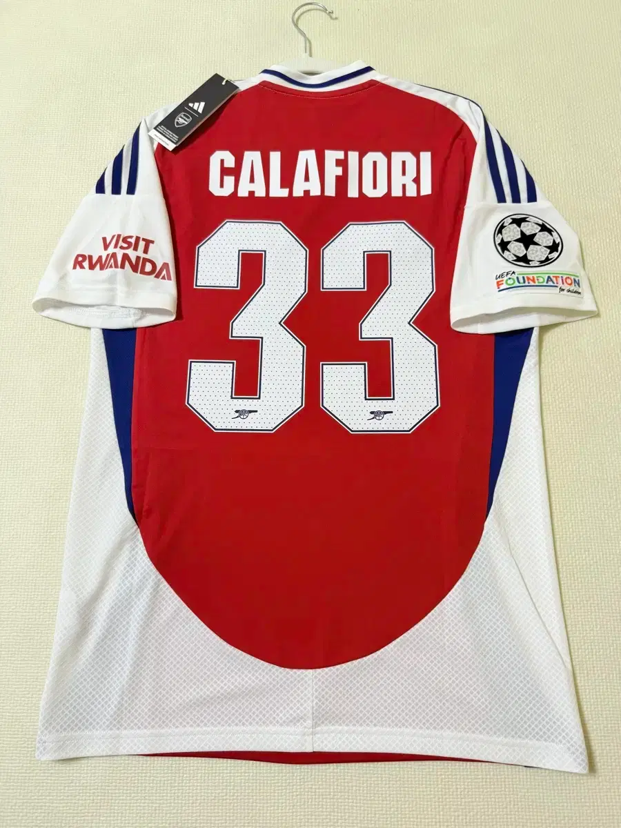 アーセナル CALAFIORI 33 レプリカシャツ 24-25 アーセナル No. 33